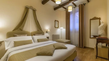 Letto matrimoniale in suite avorio