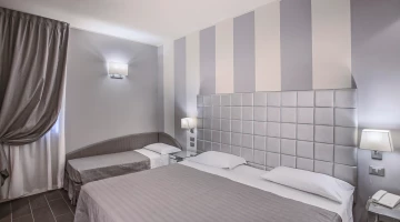 Deluxe-Dreibettzimmer