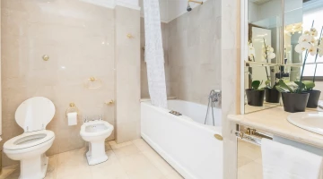 Bagno con vasca