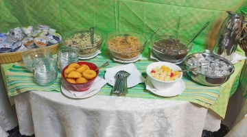Fruit and cereals for breakfast