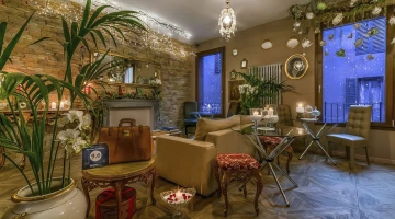 Coin salon avec tables basses