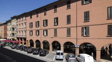 Bâtiment qui abrite la suite des appartements b&amp;b