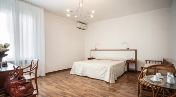 Triple room