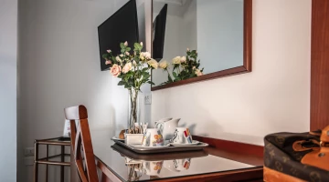 Double room with desk