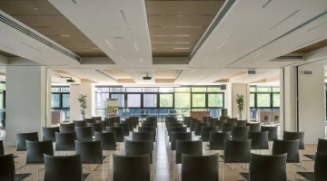 Grande salle de réunion