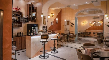 Cocktail bar