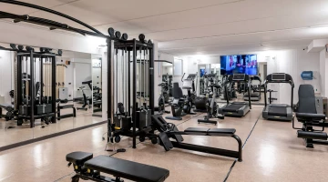 Salle de sport équipée