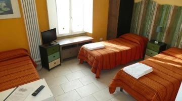 Twin bedded room