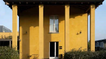 Detail of the villa