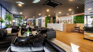 Espace salon et bar