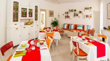 Breakfast room