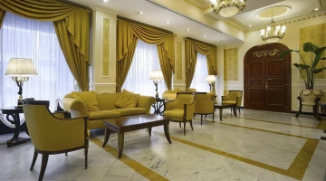 Sitting room in common area