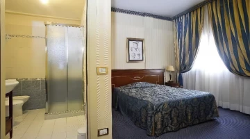 Single room with private facilities