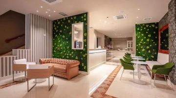 Hall con sala comune e lounge bar