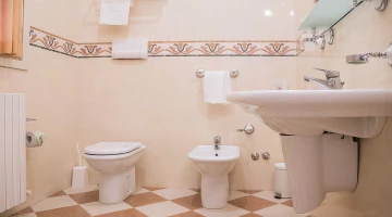 Ensuite bathroom