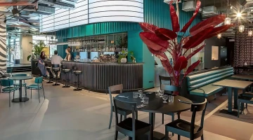 Bar con area comune