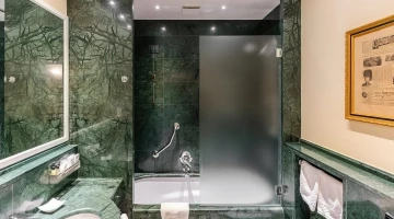 Bathroom with tub