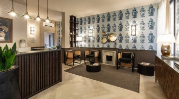 Reception with common area