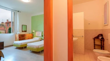Spring room with private bathroom