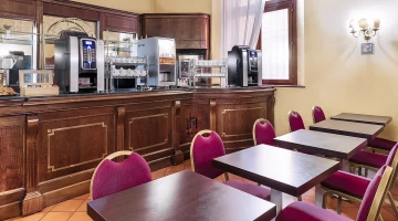 Breakfast room