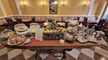 Petit-déjeuner buffet