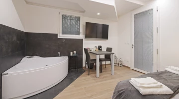 Suite Neptune avec baignoire d&#39;hydromassage