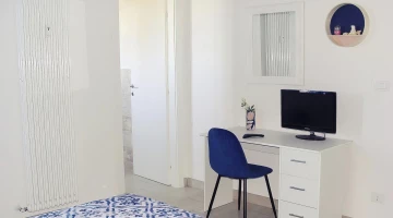 Detail of furnishings in Urban room