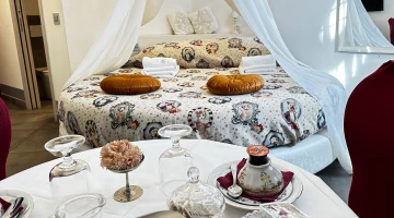 Suite Tour-blanc avec lit rond