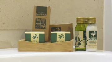 Set de courtoisie dans la salle de bain