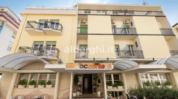 Hotel Oceania