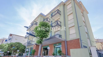 Hotel Adelphi