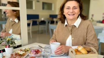 Ich bin Sonia und heiße Sie im Hotel Panorama willkommen