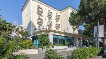 Hotel Rosso Blu