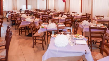 Restaurant hall
