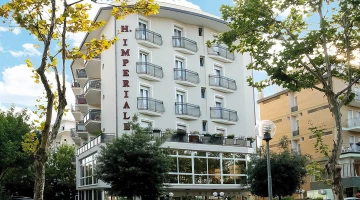 Fronte hotel