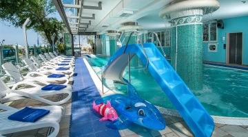 Piscine avec 3 hauteurs pour tous les âges