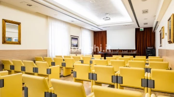 Fellini meeting room: 82mq