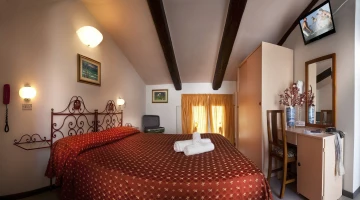 Romantische und komfortable Zimmer