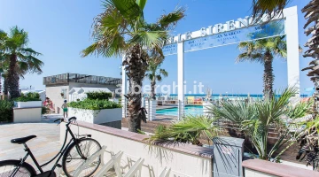 „Lido delle Sirene“ Badezimmer 101-102, angeschlossener Strand