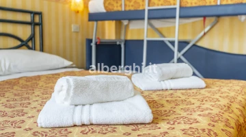 Plusieurs pièces