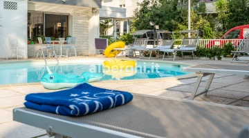 Piscine de l'hôtel