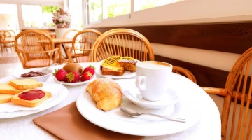 Petit-déjeuner sur la véranda