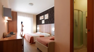 Chambre multiple 18/21 m2