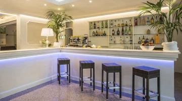 Bars &amp; ambiances