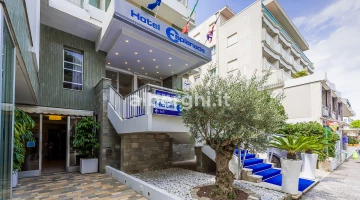 Hotel Esplanade