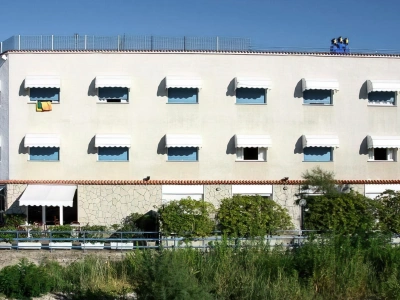 Hotel Excelsior