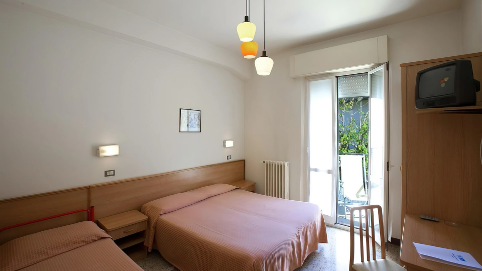 Zimmer mit Balkon