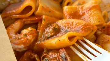 Paccheri mit Fischsauce