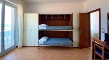 Letto a castello per camera quadrupla