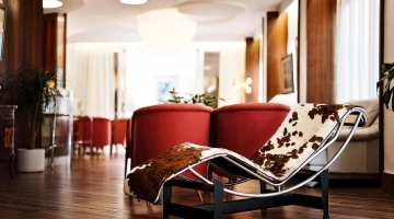 Relaxation area in the hall